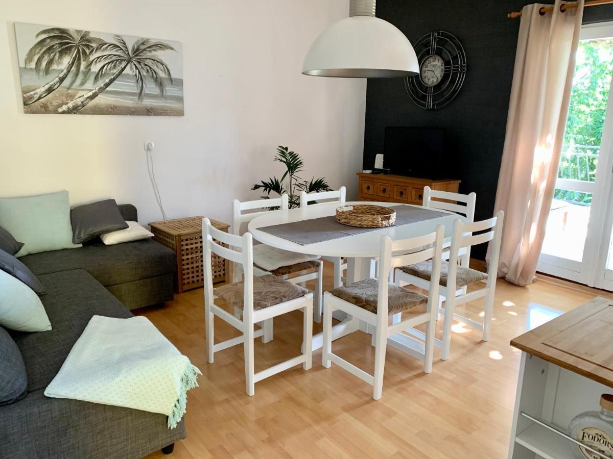 Apartments Beata Маріна Екстер'єр фото